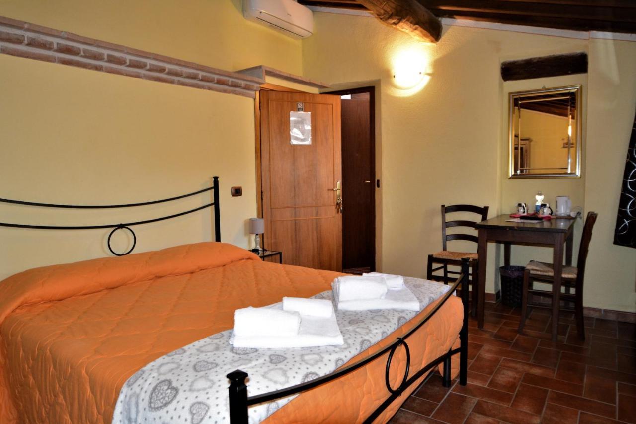 Il Pozzo Di Sant'Andrea Bed and Breakfast Siena Eksteriør billede